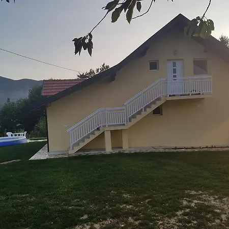 Üdülőpark House In The Nature